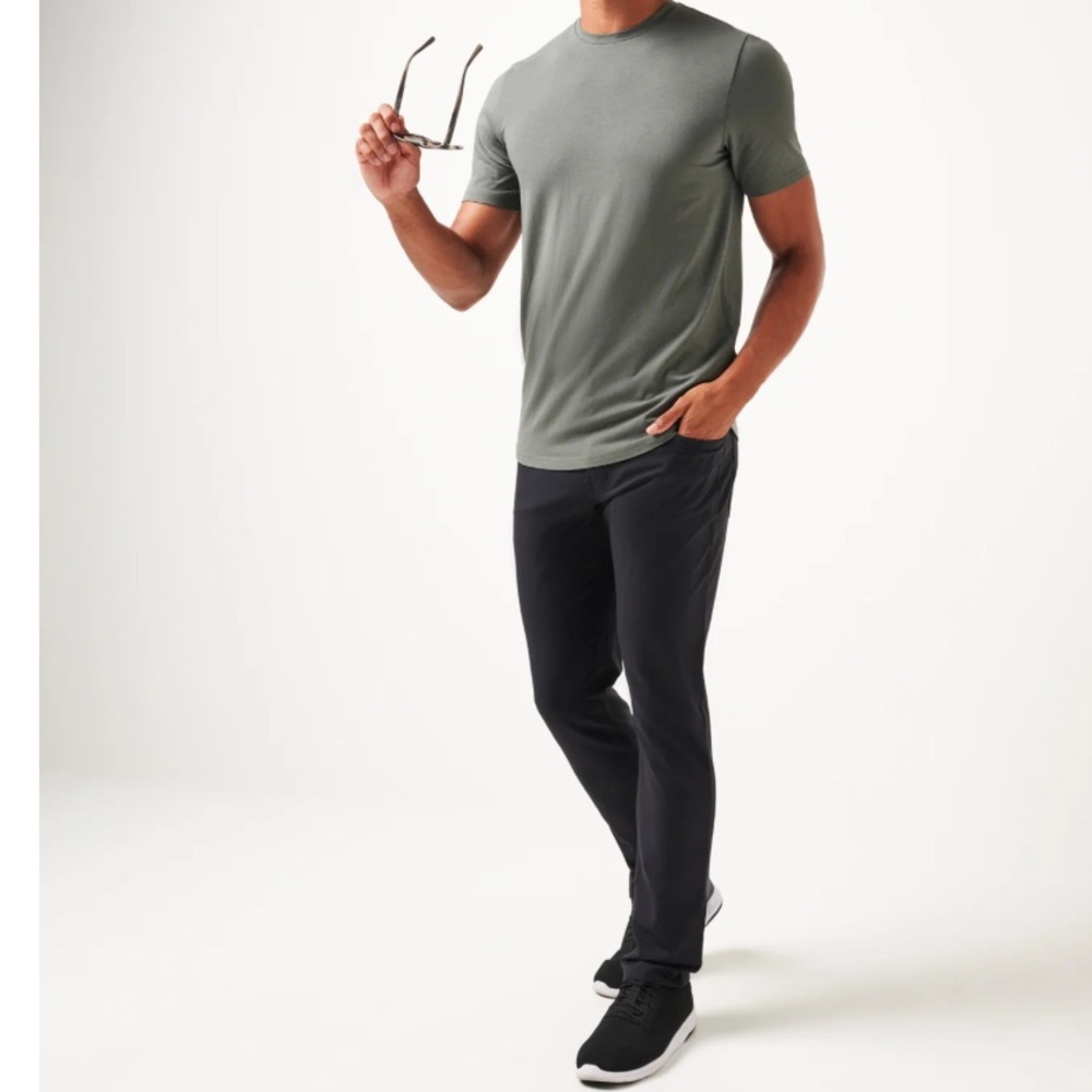 ⛳️ TravisMathew Men's Open to Close Midweight Performance Pant - Black - Size 32